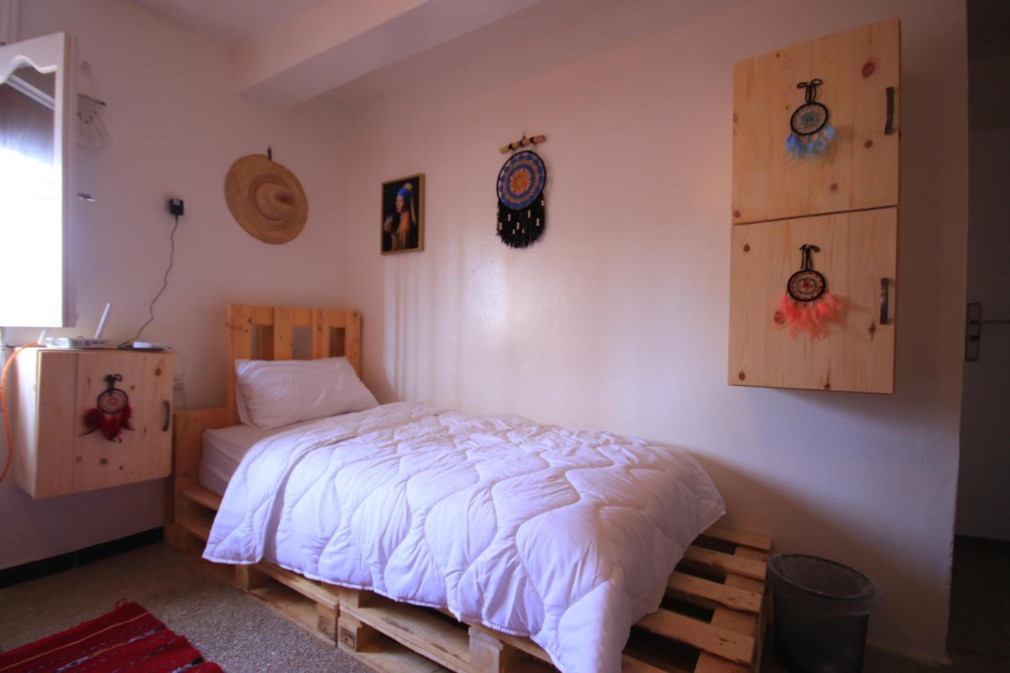 Jurassic Surf House Anza *